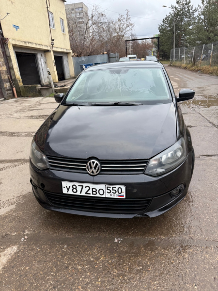 Volkswagen Polo (2011г) - АТ